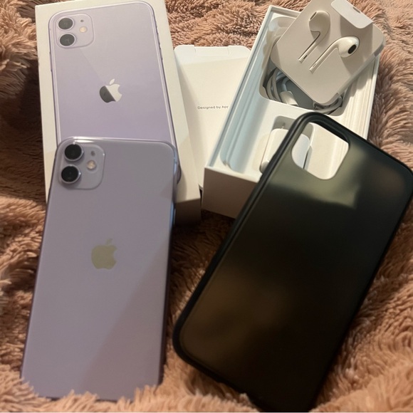 Apple iPhone 11 Purple 64gb Unlocked - Picture 12 of 13